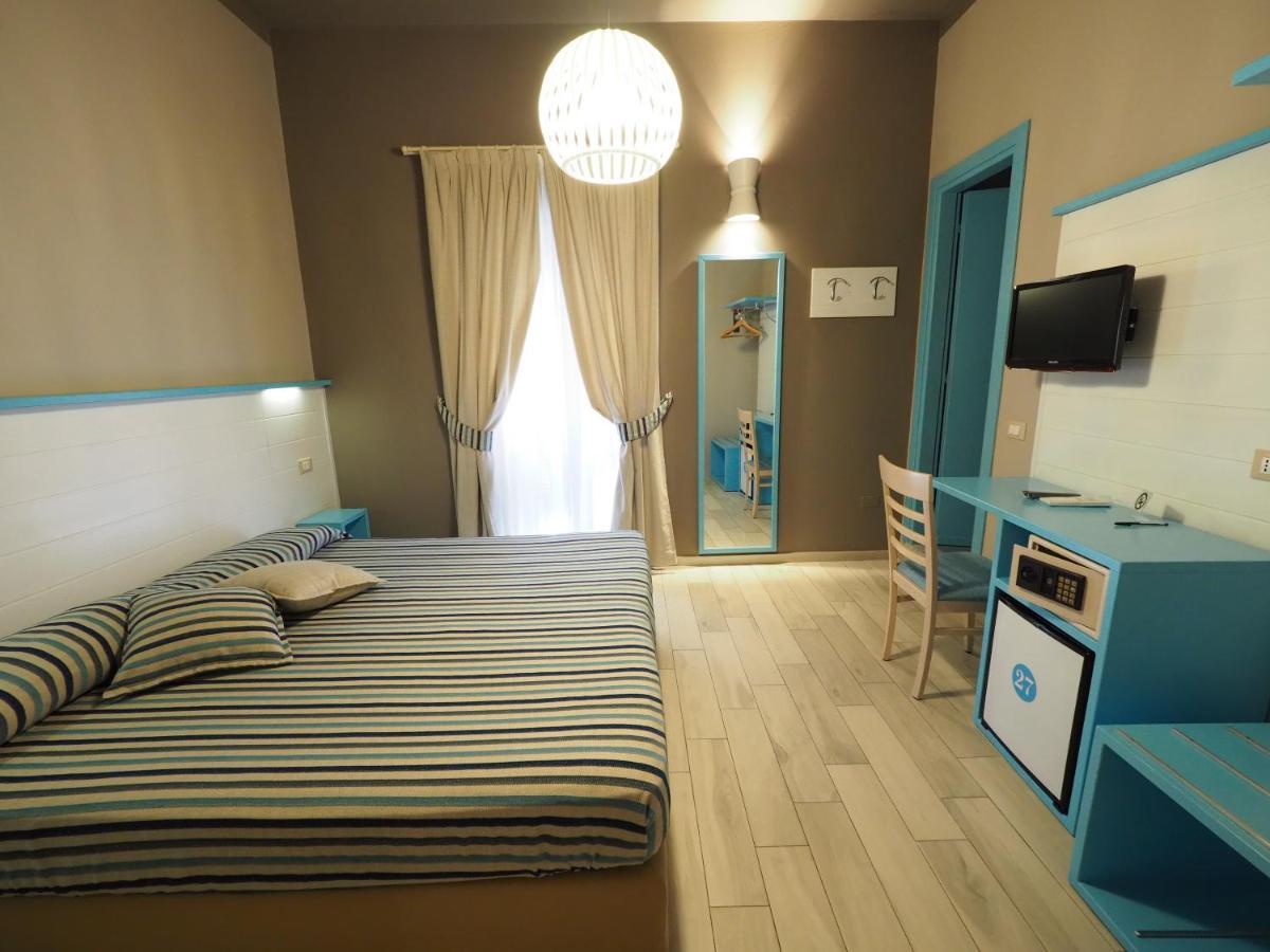 Hotel La Spiaggia Μοντερόσο αλ Μάρε Εξωτερικό φωτογραφία
