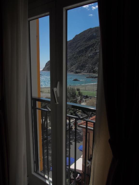 Hotel La Spiaggia Μοντερόσο αλ Μάρε Δωμάτιο φωτογραφία