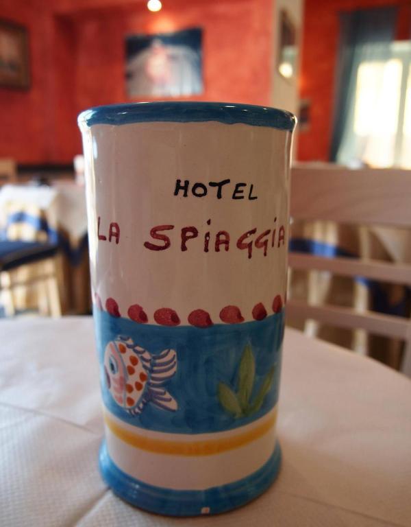Hotel La Spiaggia Μοντερόσο αλ Μάρε Εξωτερικό φωτογραφία