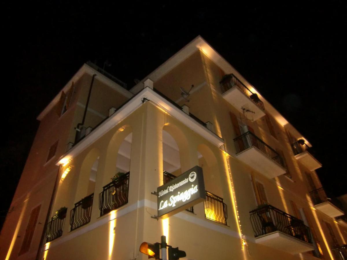 Hotel La Spiaggia Μοντερόσο αλ Μάρε Εξωτερικό φωτογραφία